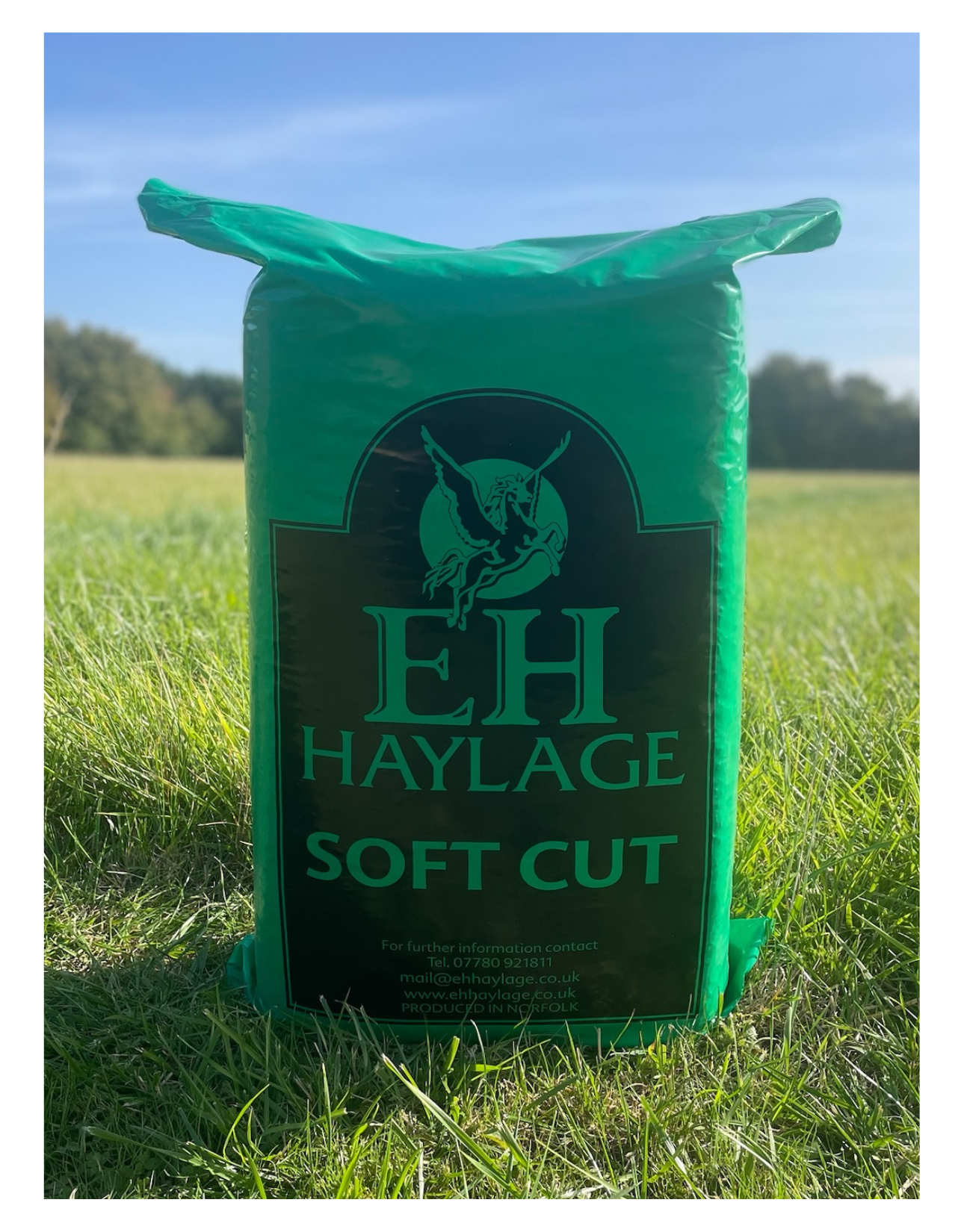 E H Haylage SoftCut 16kg approx - Pallet of 40 Bales