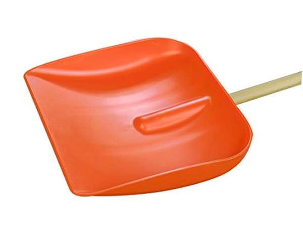 Duty Snow Shovel With Wooden Handle