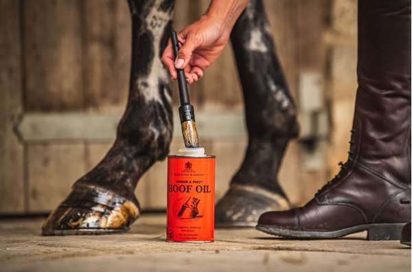Carr & Day & Martin Vanner & Prest Hoof Oil