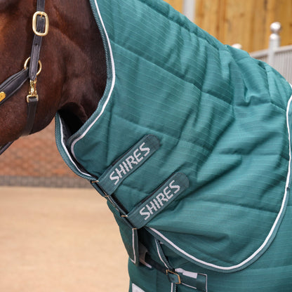 Shires Tempest Original 200g Stable Rug & Neck Set Emerald Green view 2