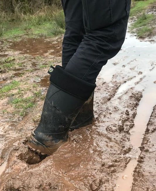 LBC Explorer ULTRAlight Unisex Boots Black