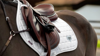 LeMieux Loire Classic Close Contact Square