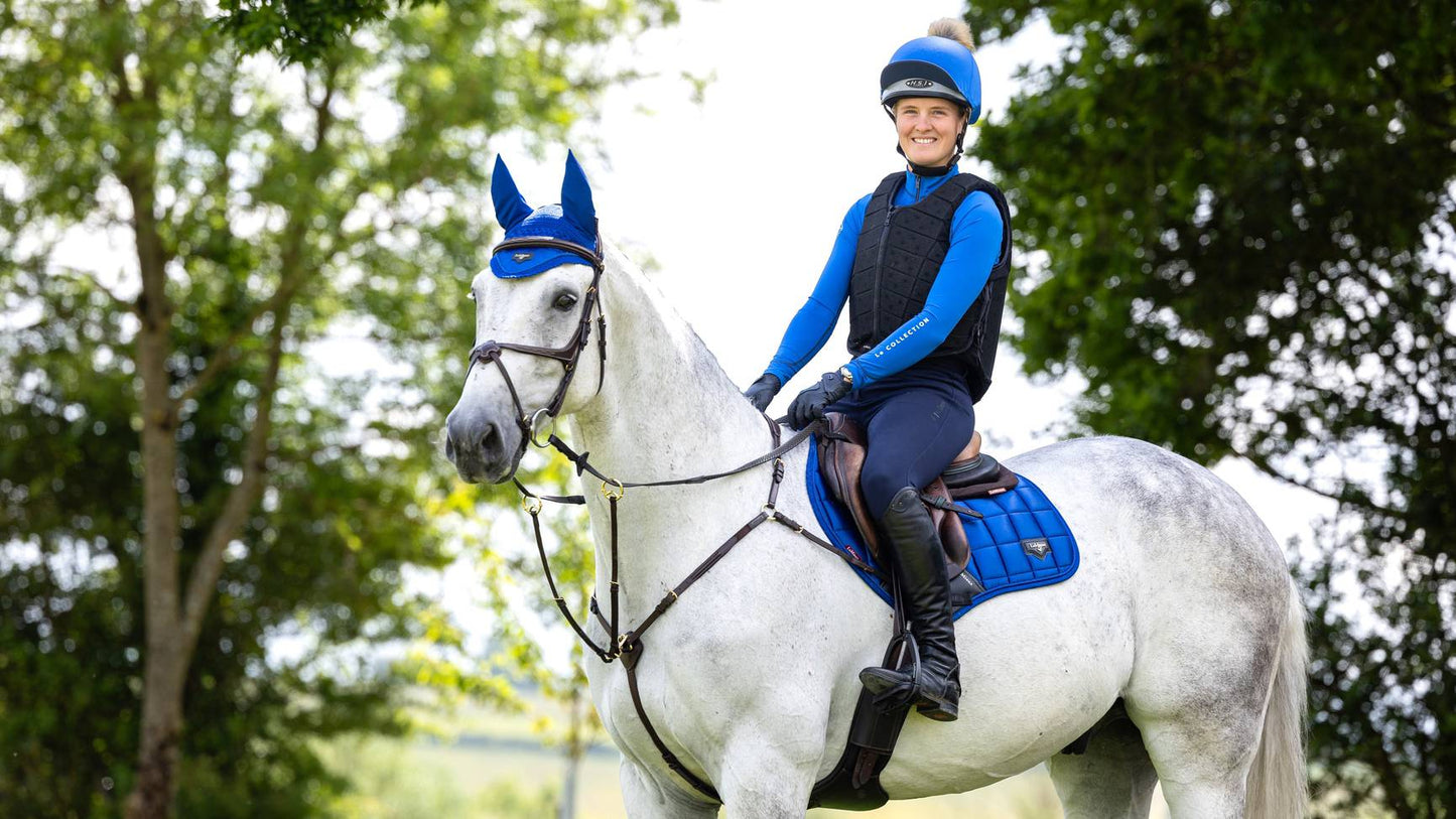 LeMieux Loire Classic Close Contact Square