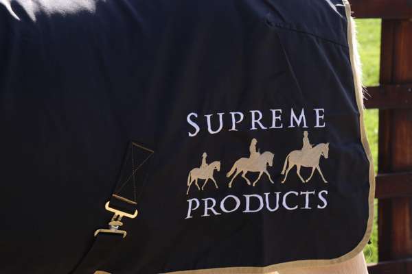 Supreme Products Show Sheet Black/Gold